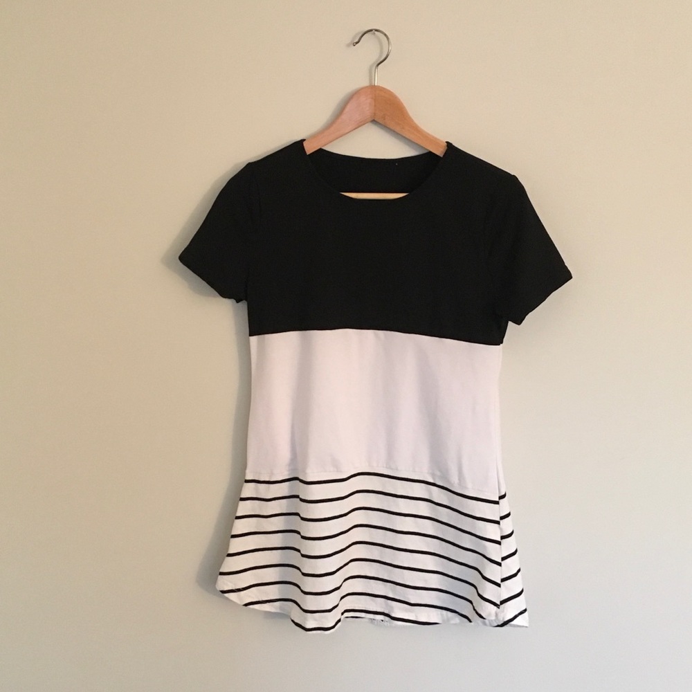 Black and White Fancy T-shirt Size Medium